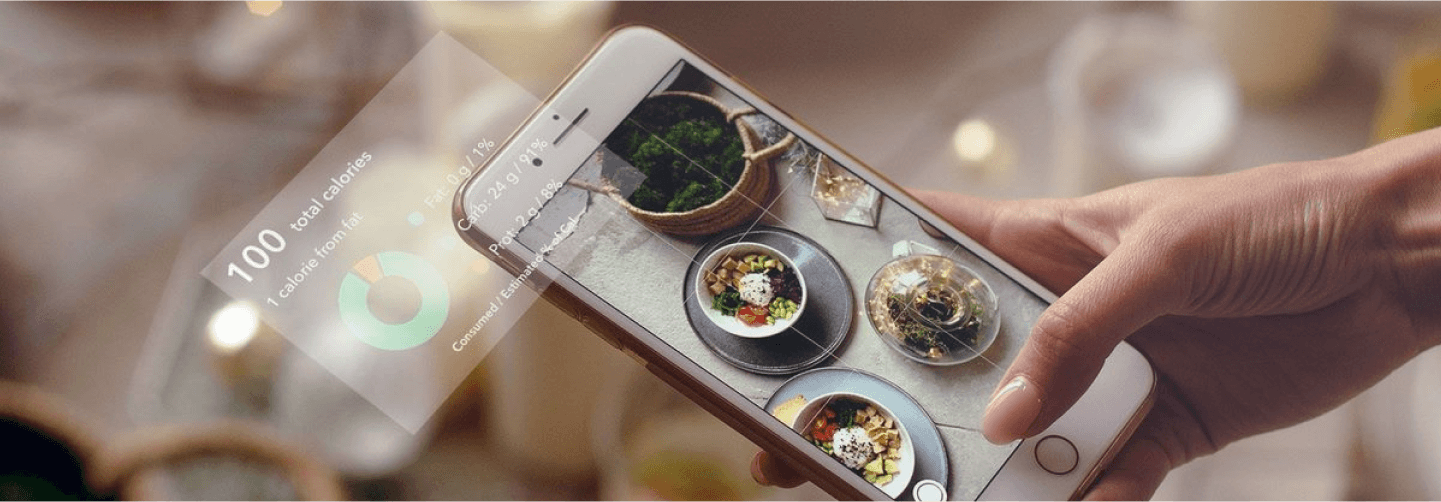 Hand doing scroll in a phone